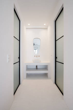 Koukoumi Vegan Hotel koukoumi suite open plan bathroom